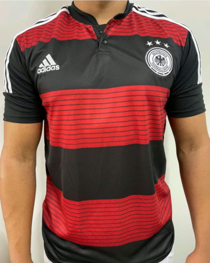 Camiseta Alemanha Rubro Negra 2014/15