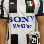 Camisa Juventus Retrô 1997/98 Zidane