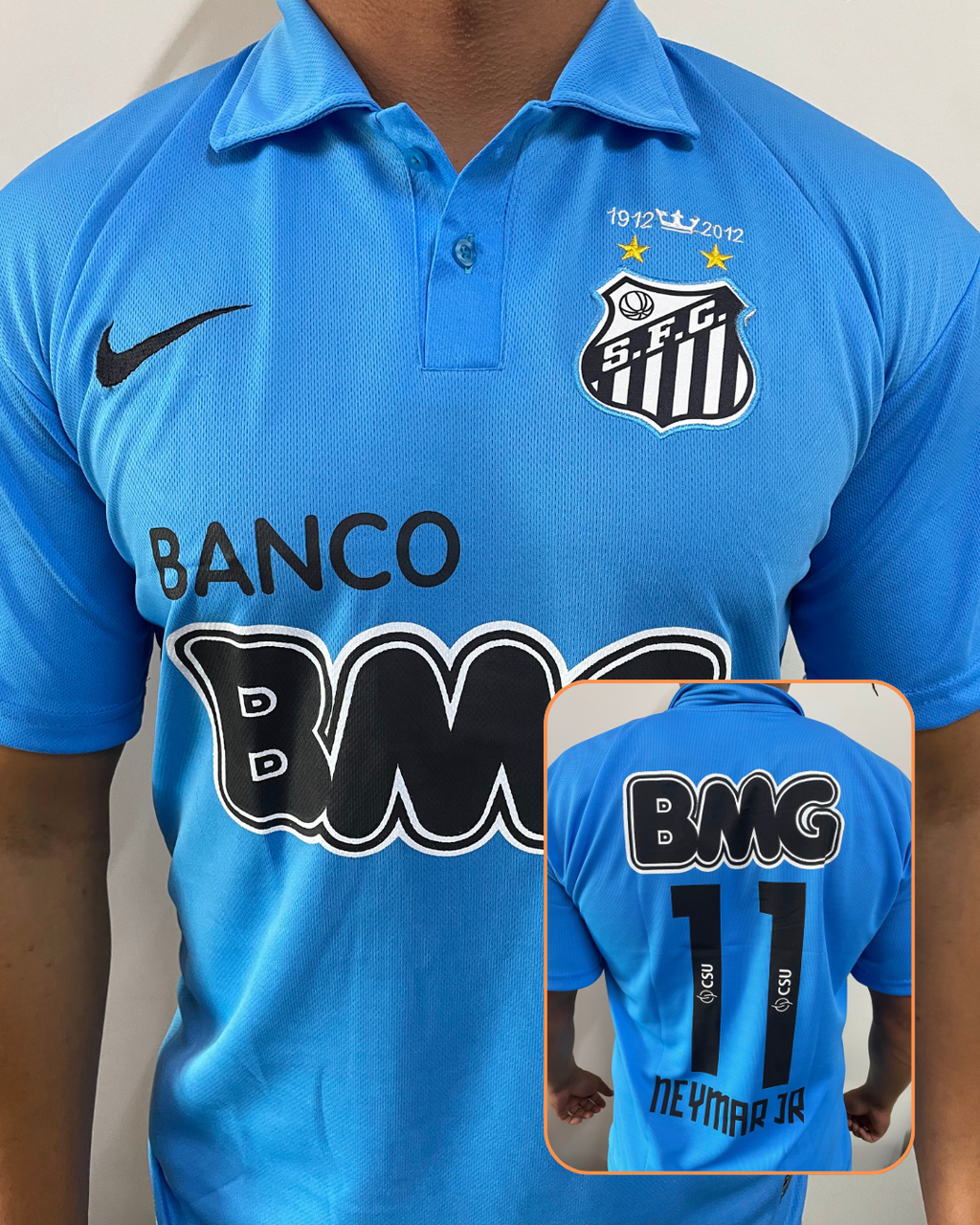 15491719621-catalogo-728294dd857ad7dd2a17682288665937-1024-1024.png Camisa Santos Azul Retrô Neymar 2012/13 - Imagem 1