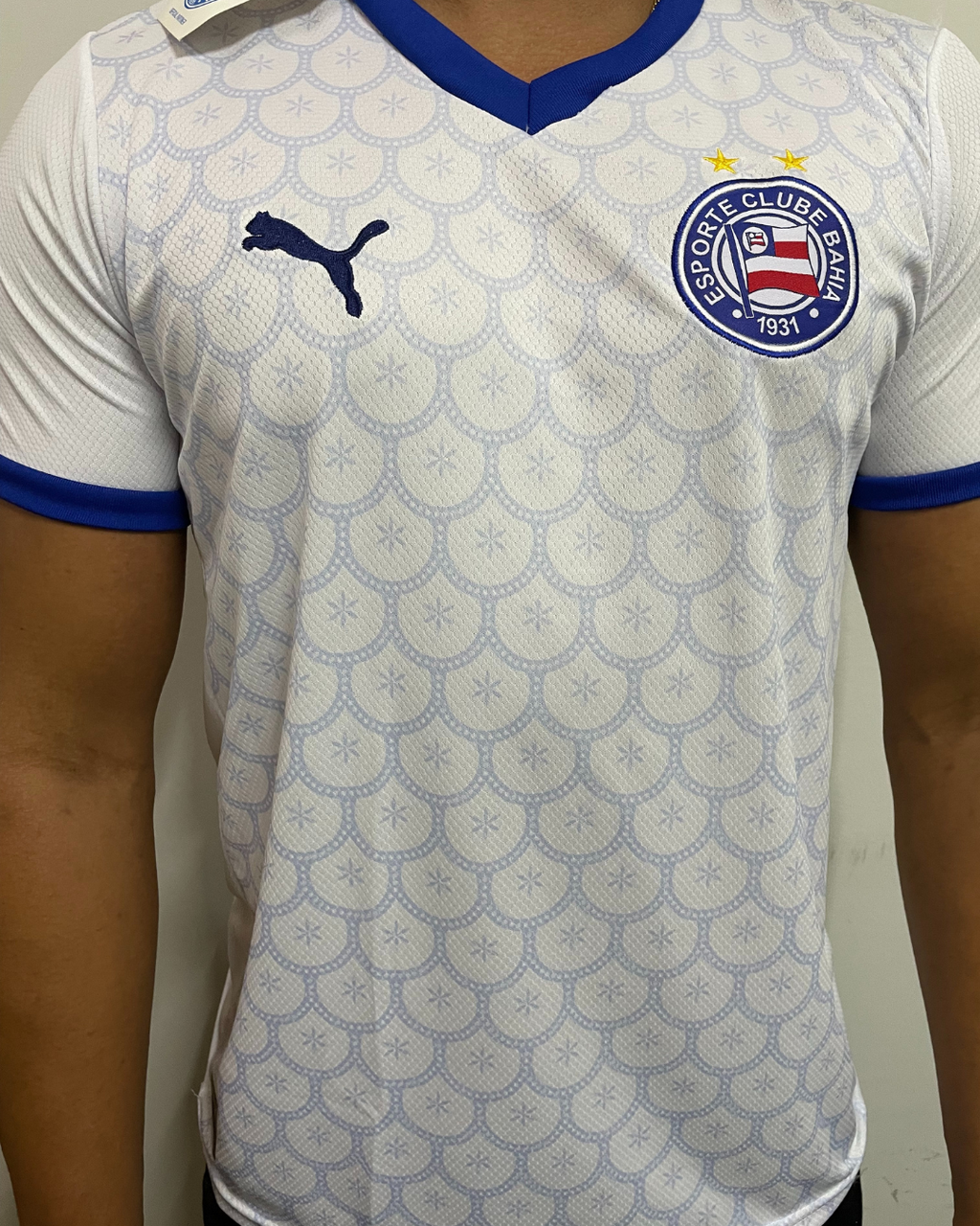 15491719745-catalogo-5b6c6bf52094202b3c17682428551102-1024-1024.png Camisa Bahia I Branca 2025/26 - Imagem 1