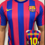 Camisa Barcelona Retro Ronaldinho 2005/06