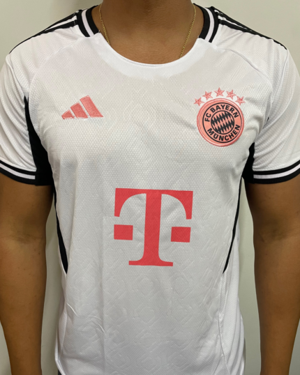 Camisa Bayern Branca C/ Rosa