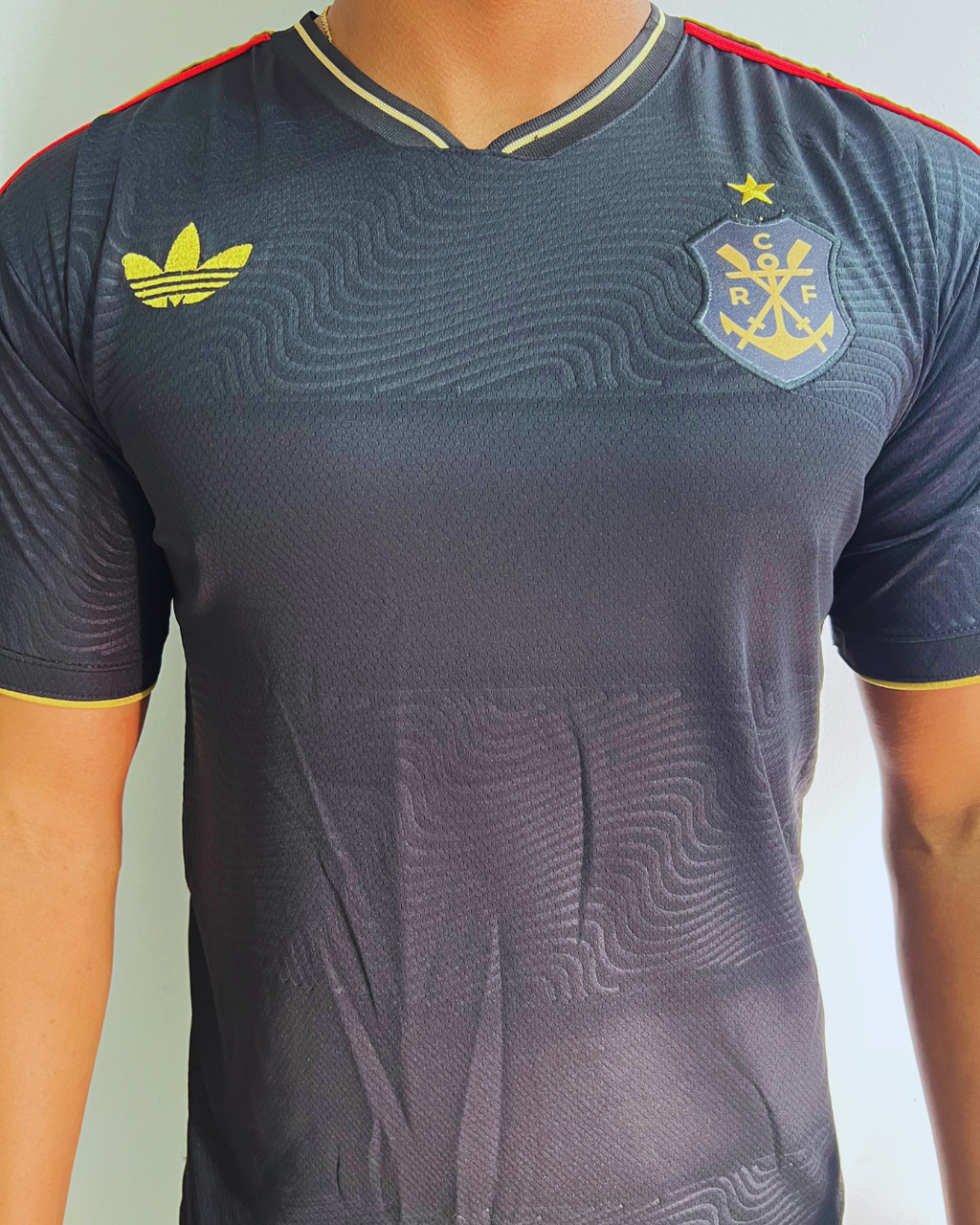 15491720098-catalogo-2cc3be6cfae090039017685093555426-1024-1024-1.png Camisa Flamengo Casual Preta - Imagem 1
